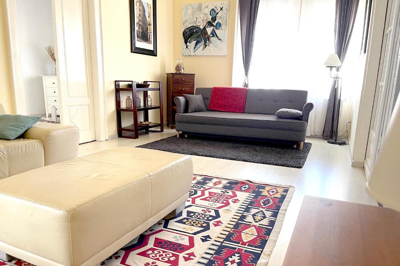 Elegant 125M2 Apartment In Center Of Budapeste Exterior foto