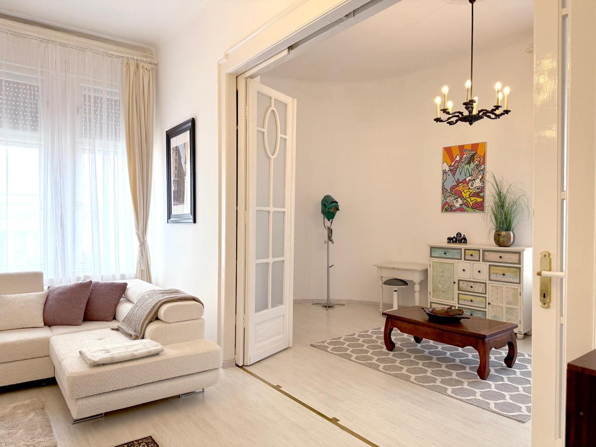 Elegant 125M2 Apartment In Center Of Budapeste Exterior foto