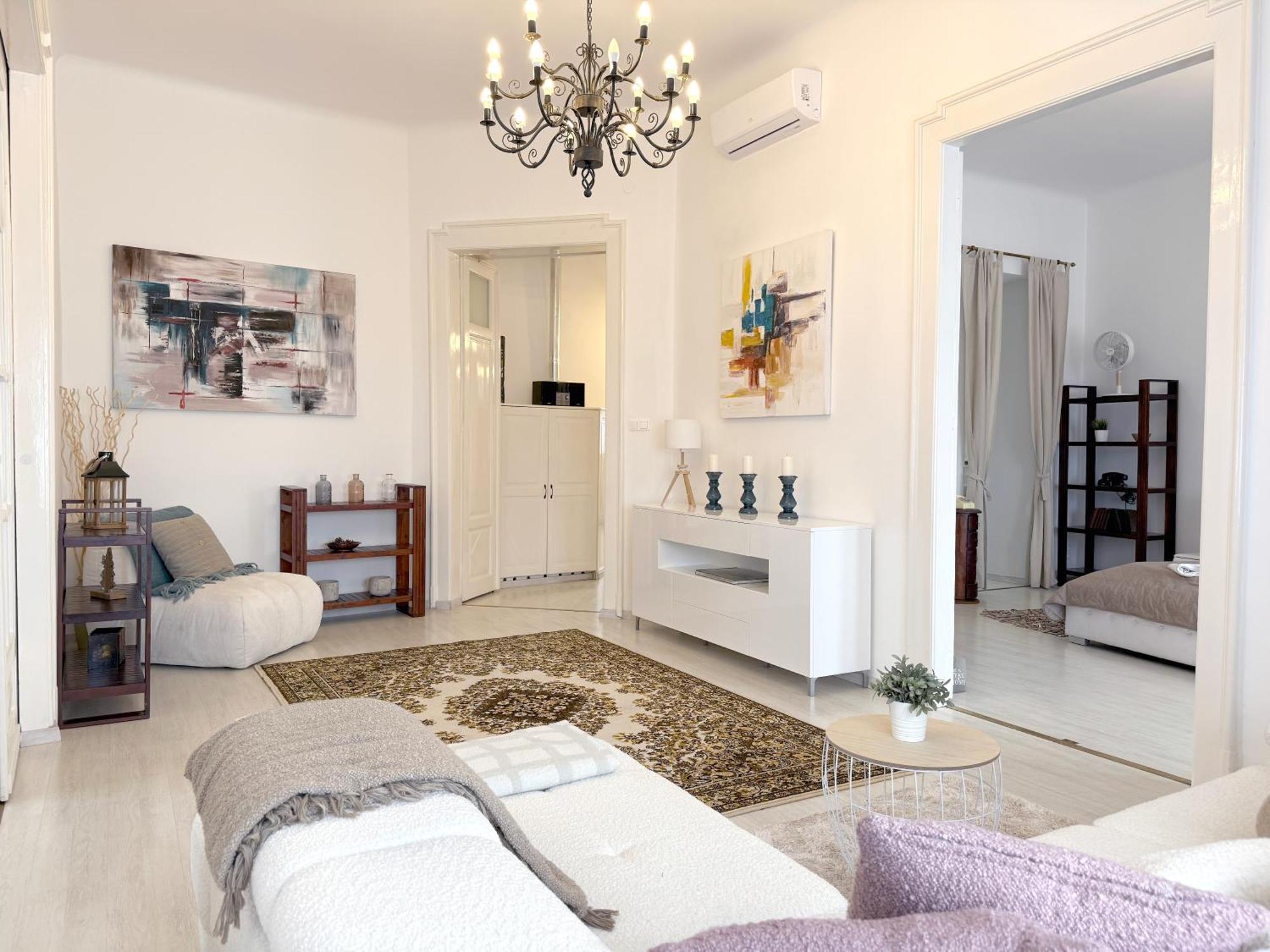 Elegant 125M2 Apartment In Center Of Budapeste Exterior foto